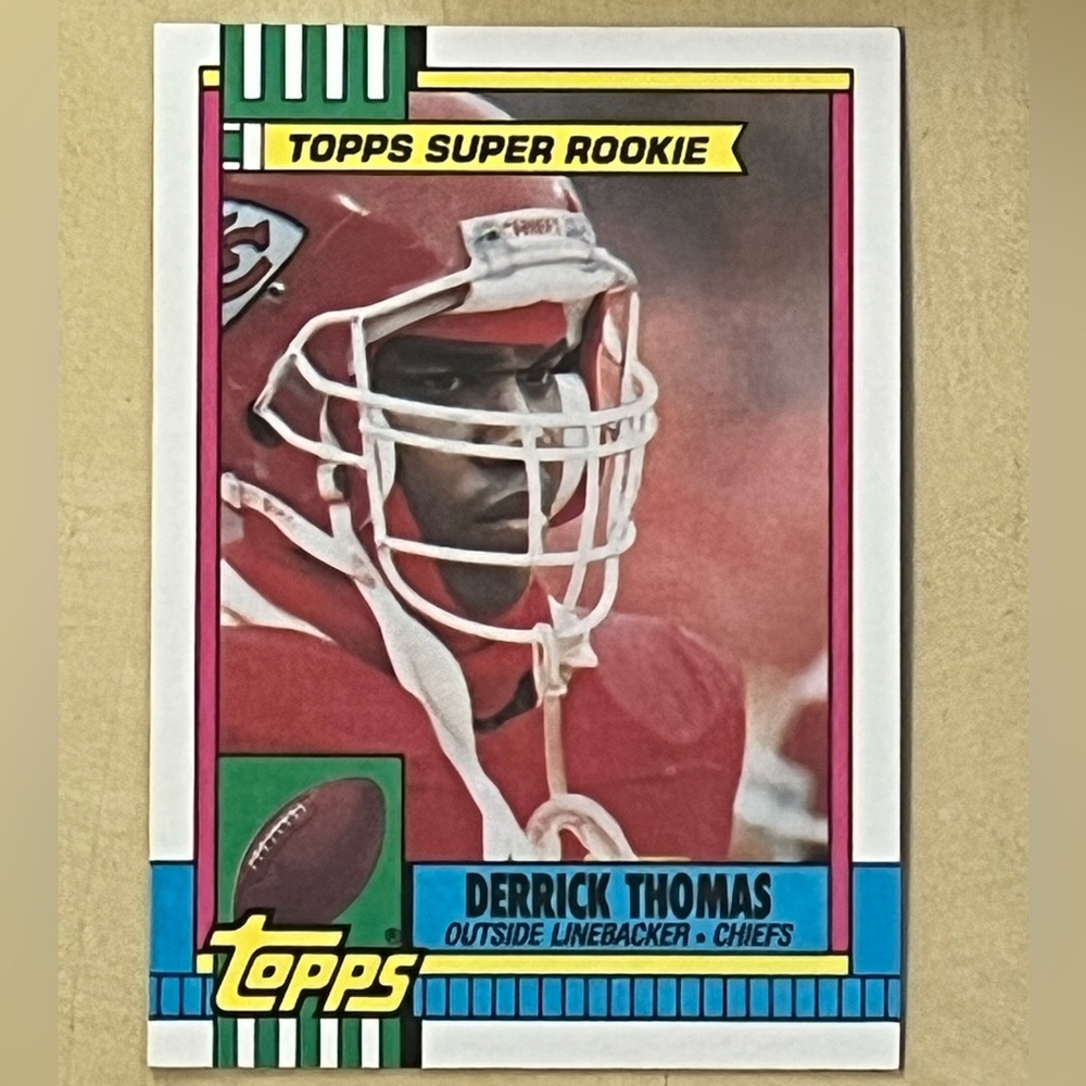 Derrick Thomas (Kansas City Chiefs) Topps 1990 Super Rookie Football Card #248